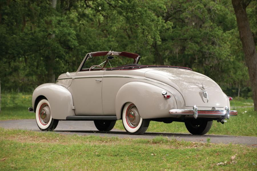  Mercury Eight Convertible 1939 года  (фото 9 из 31)